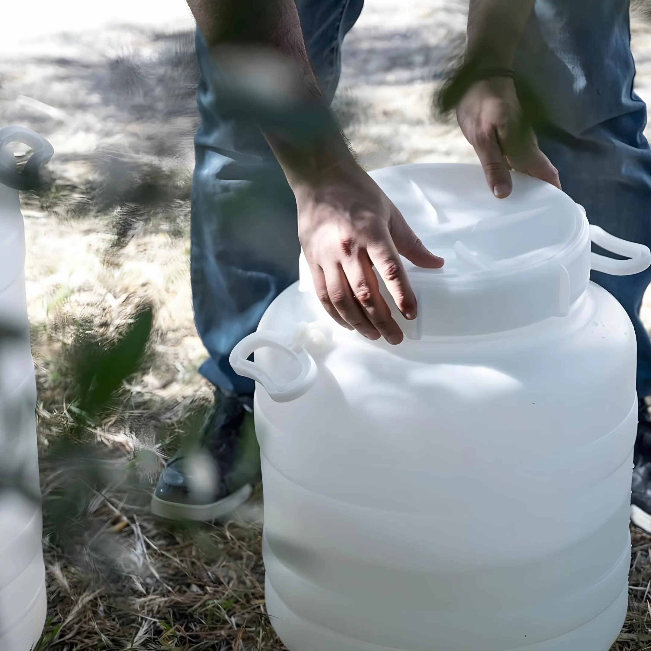 Mondo Viro Fusto bocca larga per uso alimentare in plastica con predisposizione per rubinetto - bidone sicuro per alimenti e liquidi (50 litri)